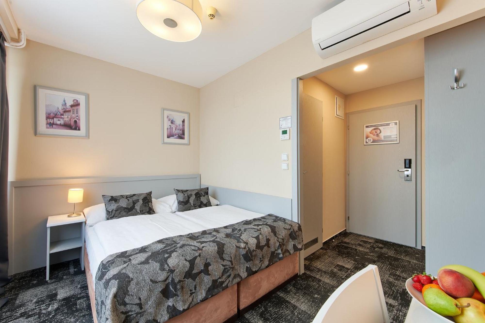 Wellness Step - Czech Leading 4* Praha